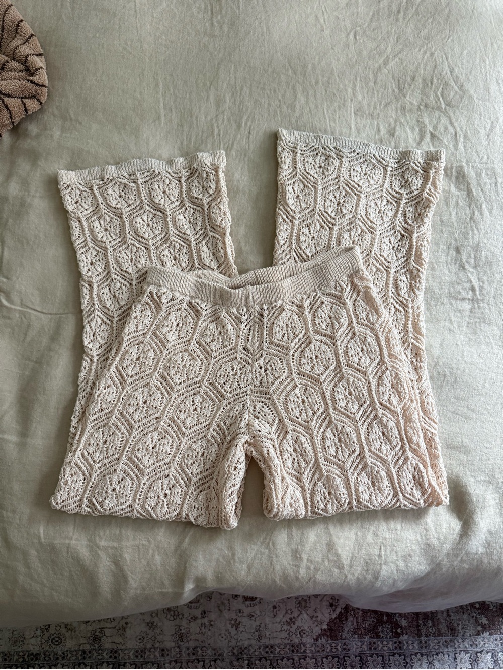 Crochet Knit Cream Women's Shorts - Lightweight Summer pants